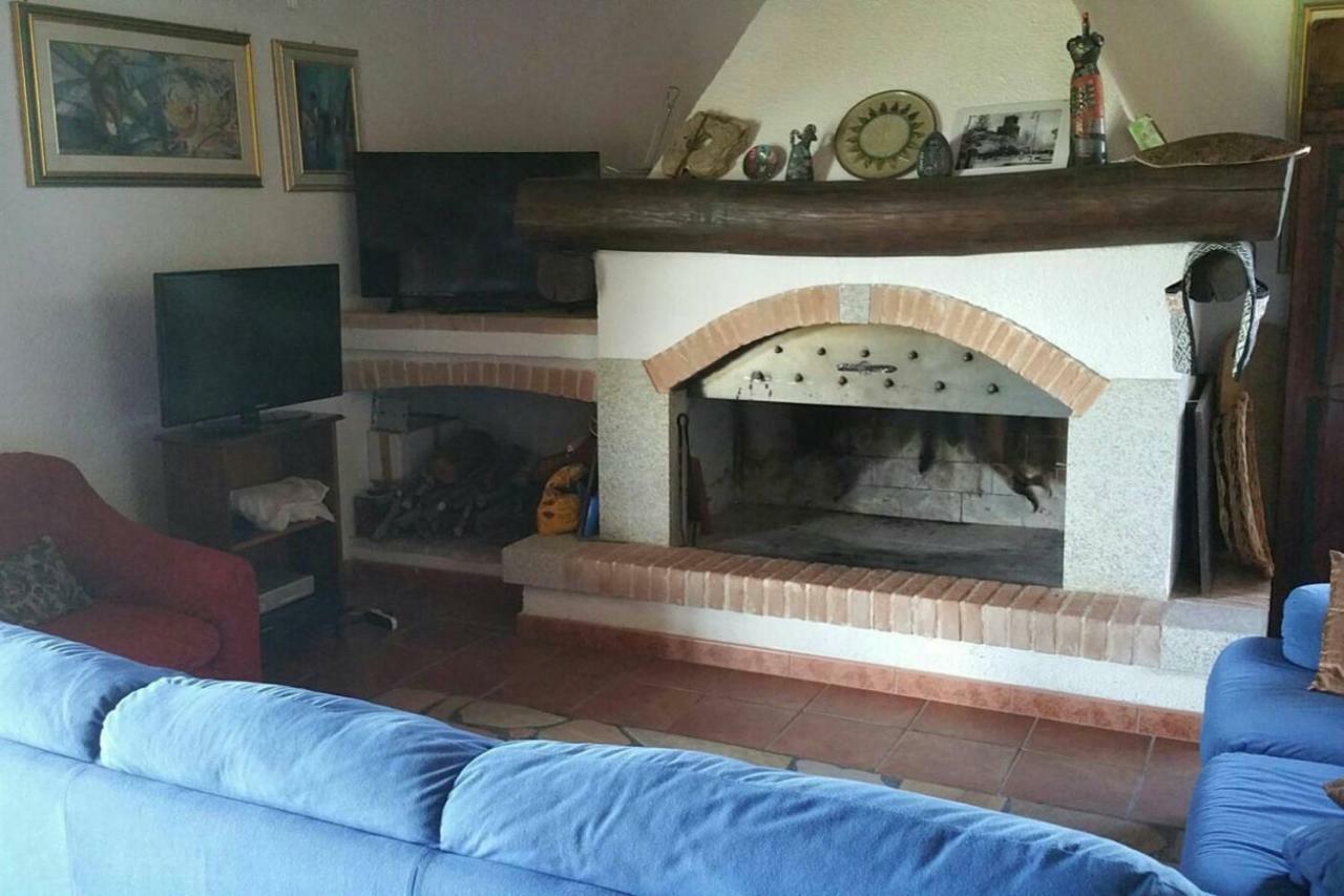 Affittacamere Luti Massama Pokoj fotografie
